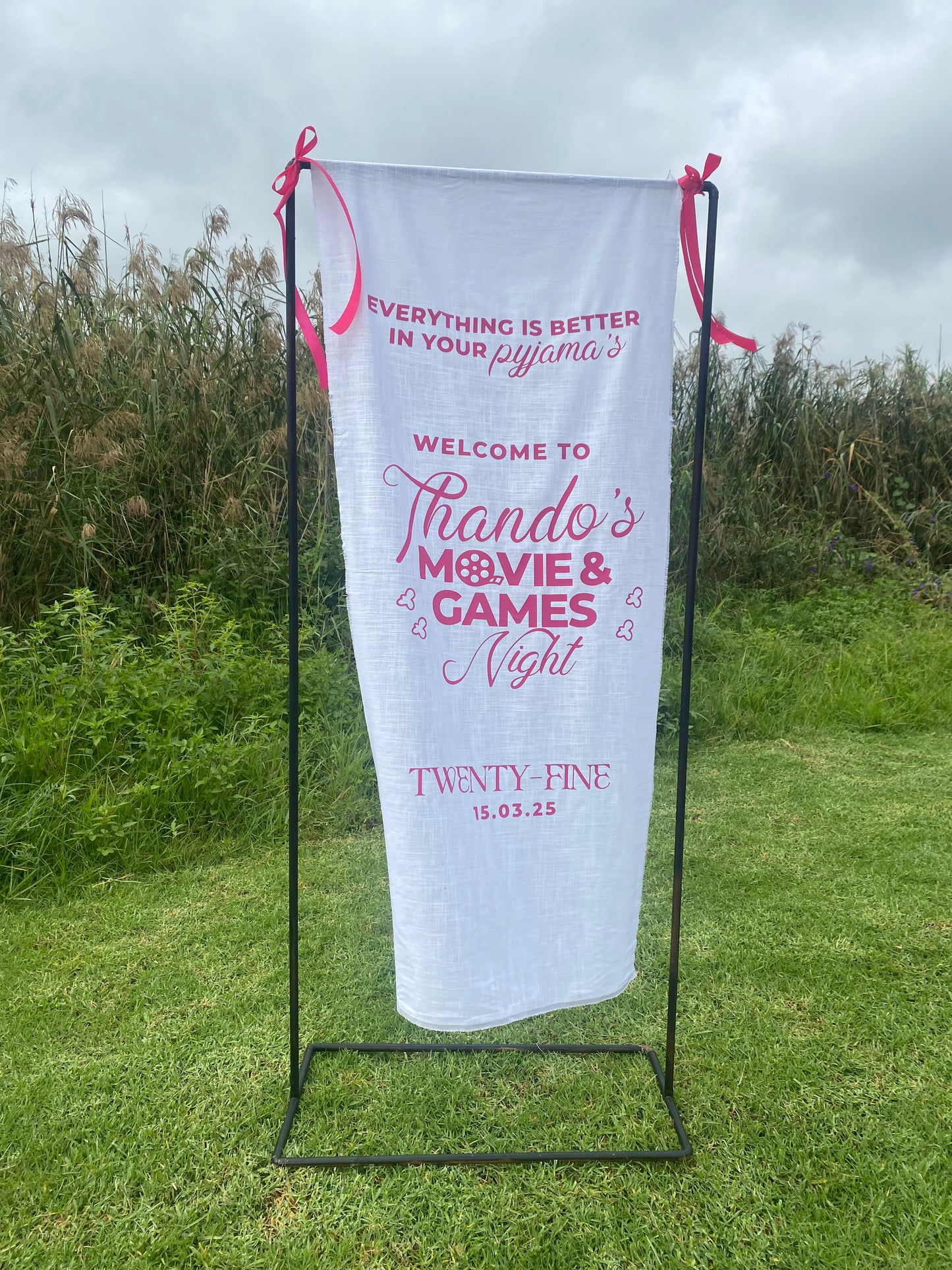 Linen Party Signage