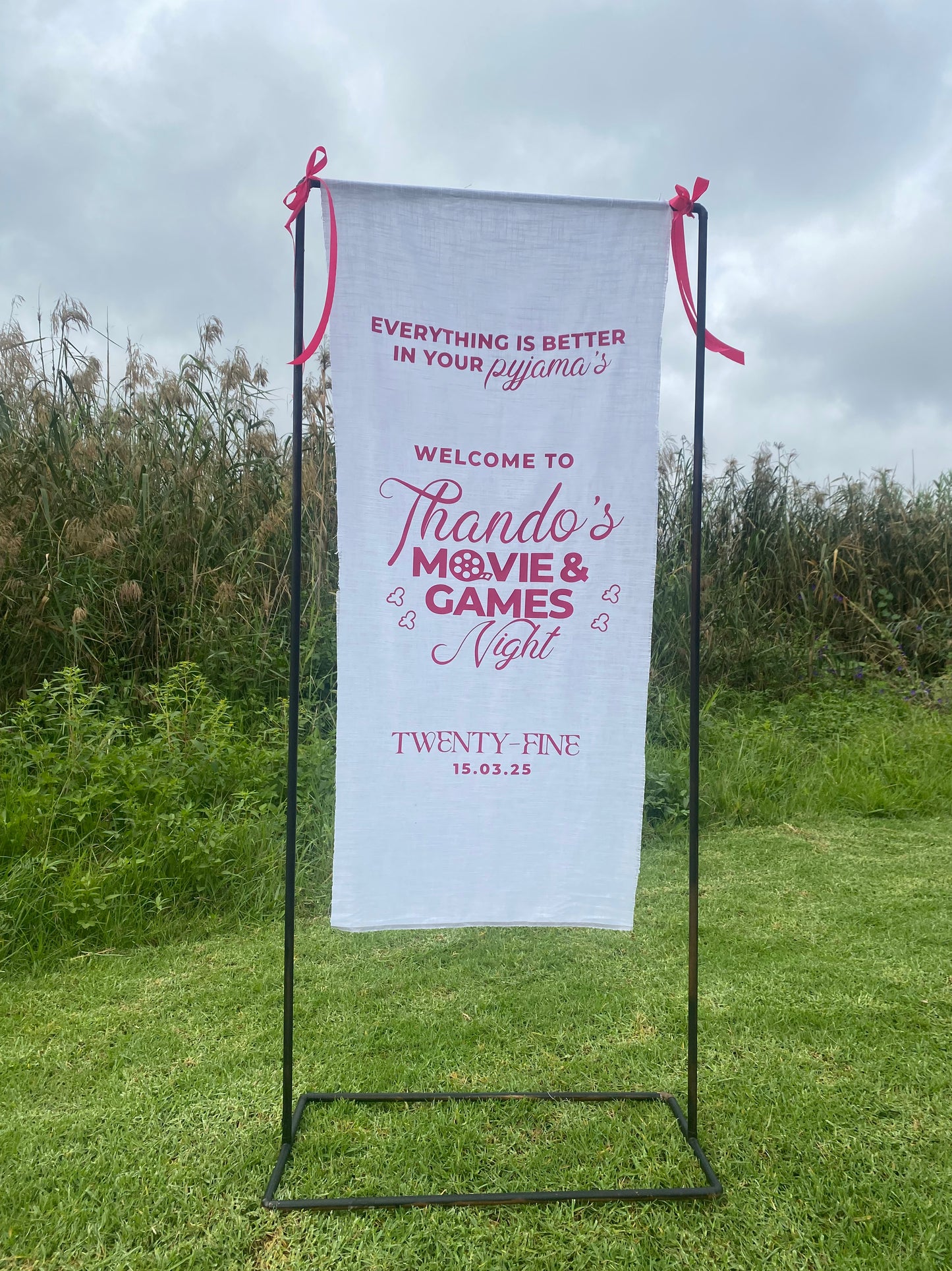 Linen Party Signage